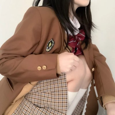 「再见」中的女人